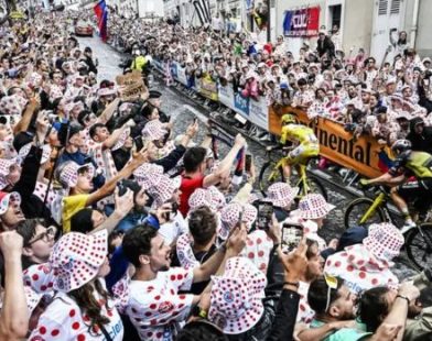 Warner Bros. Discovery expands Tour de France coverage with new production and streaming features