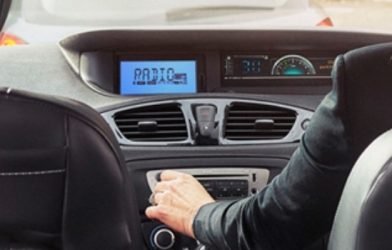 WorldDAB and BNE call on EU to safeguard broadcast radio in new vehicles